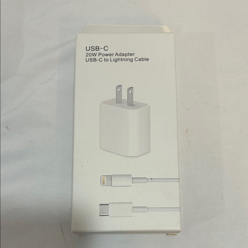 USB-C 20W Power Adapter with USB-C to Lightning Cable - White